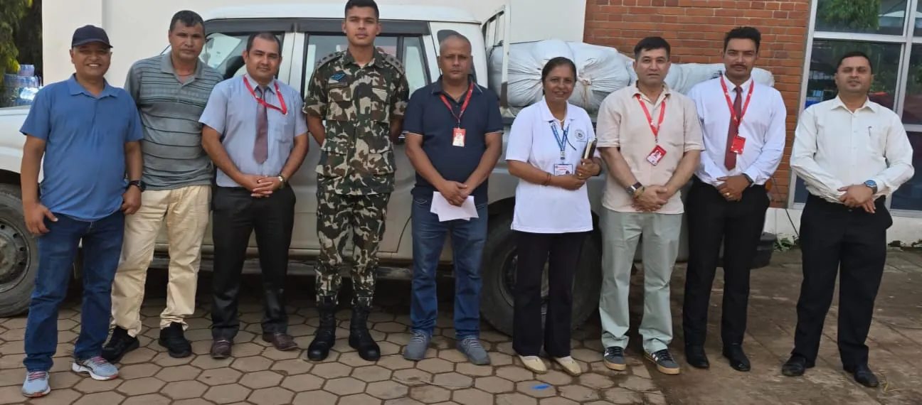 प्रभु बैंकद्वारा रसुवा बाढीपीडितका लागि राहत सामग्री वितरण