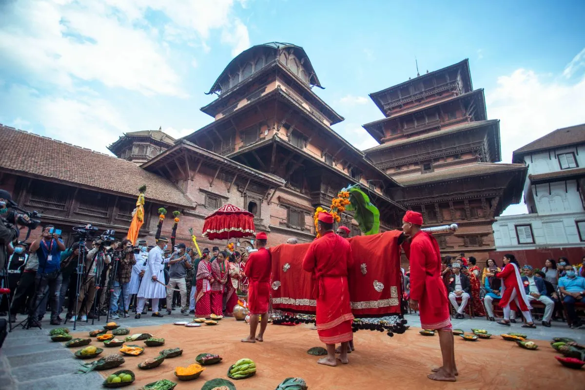 आश्विन शुक्ल सप्तमी : फूलपाती भित्र्याइँदै