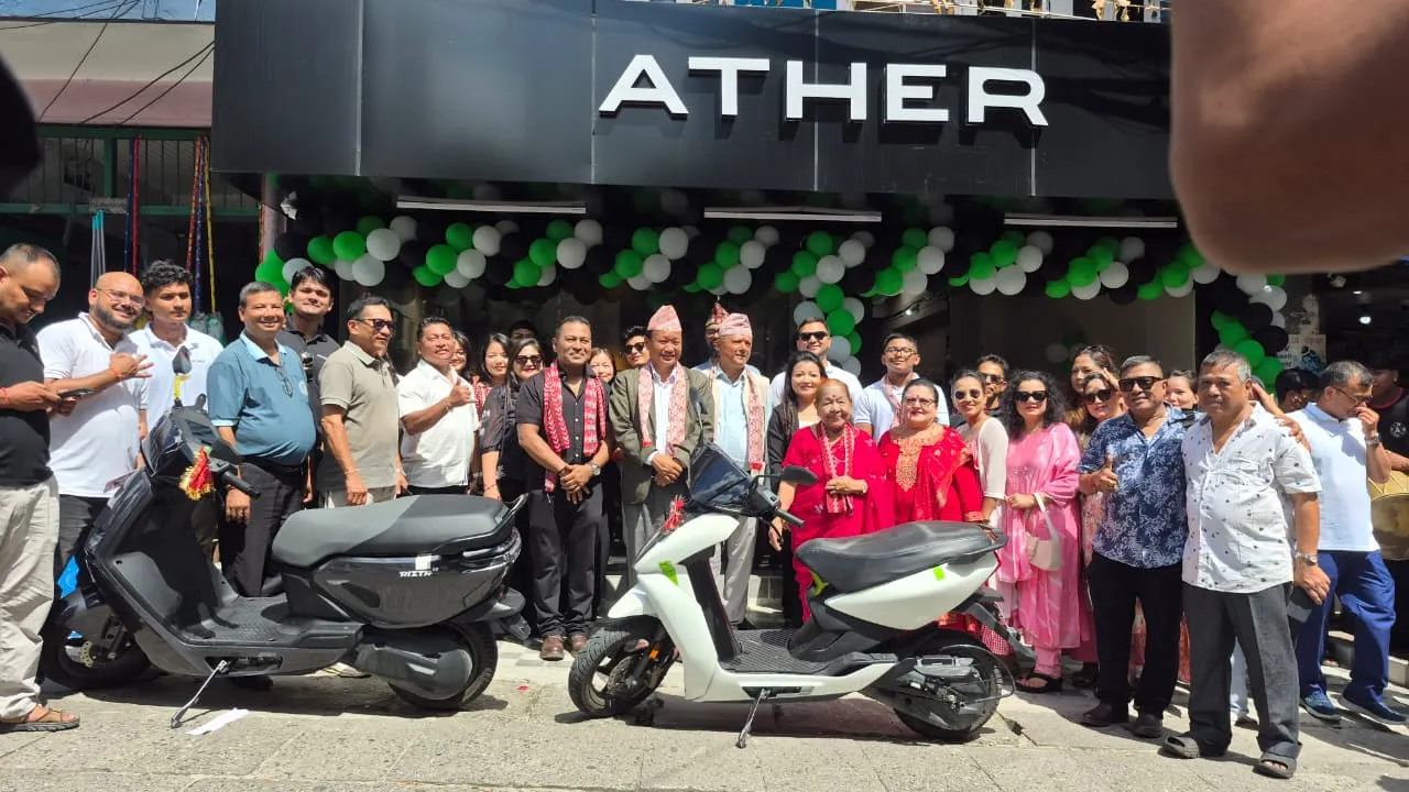 Ather Nepal Dharan मा १३औँ Experience Center विस्तार गर्दै, देशव्यापी Electric Mobility Network थप मजबुत बनाउँदै