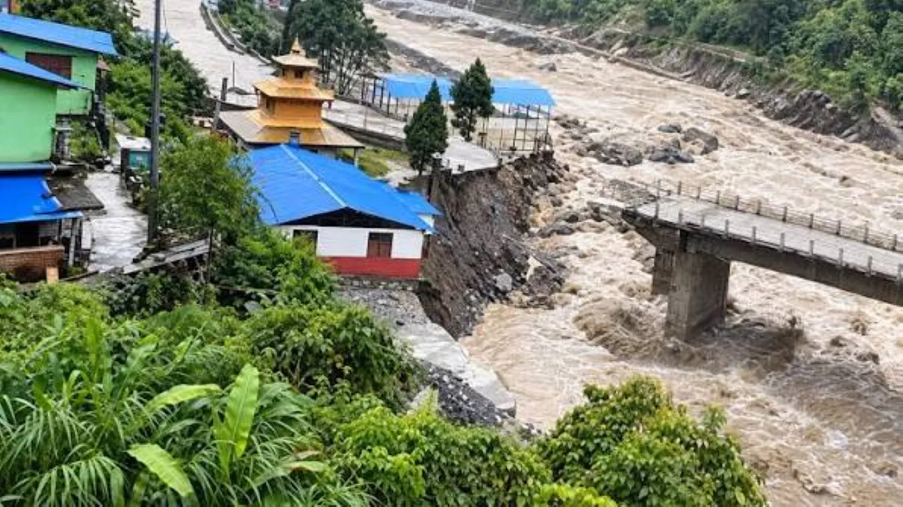 बाढीपहिरोबाट म्याग्दीका २०० परिवार विस्थापित