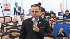 सरकारको काम गर्ने ढंग पुगेन,कालो चश्मा उतार्नुपर्यो : मनिष झा